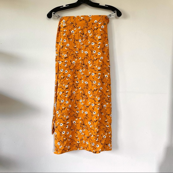 SALE NWOT floral wrap skirt - Picture 2 of 5